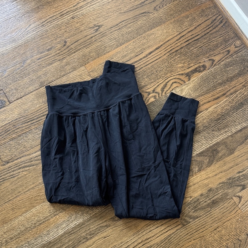 Athleta cruise jogger